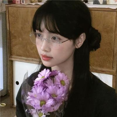 我的邻居长不大